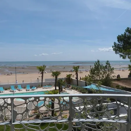 Luxe Avec Piscine, Animaux Admis, Climatisation Et Parking à - Fr-1-194-227 * La Tranche-sur-Mer