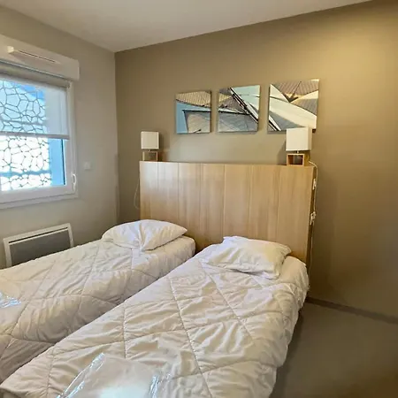 Luxe Avec Piscine, Animaux Admis, Climatisation Et Parking A - Fr-1-194-227 *