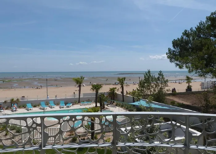 Luxe Avec Piscine, Animaux Admis, Climatisation Et Parking à - Fr-1-194-227 * La Tranche-sur-Mer